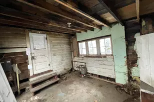 697 W Grand Ave, Muskegon, MI 49441 - Photo 13