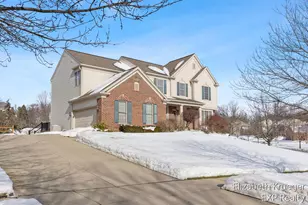 4501 Hickory Grove Ct NE, Ada, MI 49301 - Photo 3