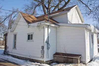 105 Pokagon Street, Dowagiac, MI 49047 - Photo 3