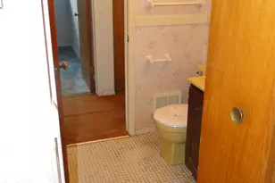 35662 Florane St, Westland, MI 48186 - Photo 17