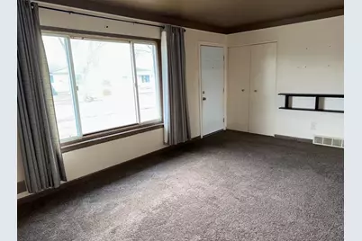 13467 Charlotte Avenue, Warren, MI 48089 - Photo 3