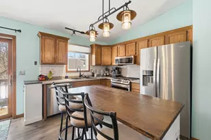 130 S 7th St NE, Cedar Springs, MI 49319 - Photo 9