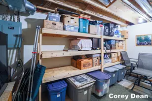 8099 Weatherwax Dr, Jenison, MI 49428 - Photo 23