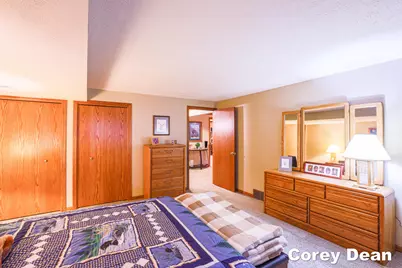 8099 Weatherwax Drive, Jenison, MI 49428 - Photo 21