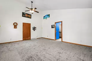 224 Pleasant Ave SE, Caledonia, MI 49316 - Photo 17