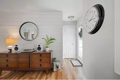 82 James Street NE, Rockford, MI 49341 - Photo 9