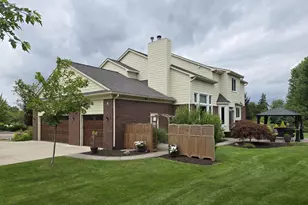 53100 Shinnecock Dr, South Lyon, MI 48178 - Photo 5