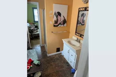 956 Union Street, Benton Harbor, MI 49022 - Photo 7