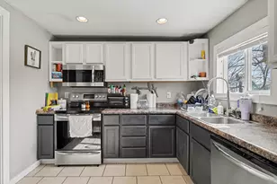 99 Winter St, Battle Creek, MI 49015 - Photo 11