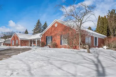 910 Dexter Street, Big Rapids, MI 49307 - Photo 3