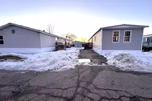 349 Sarah St, Cedar Springs, MI 49319 - Photo 15