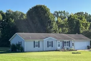 6754 Paw Paw Ave, Coloma, MI 49038 - Photo 1