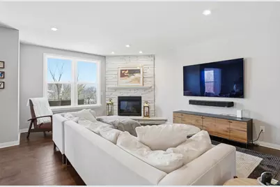 3705 Bella Vista Drive, Ann Arbor, MI 48108 - Photo 5