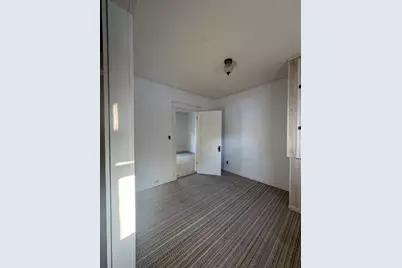 329 W Forest Avenue, Muskegon, MI 49441 - Photo 13