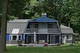 8752 Bills Lake Ct, Newaygo, MI 49337 - Photo 3