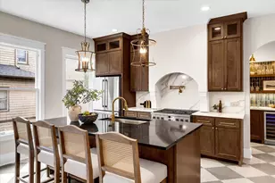 233 Morris Ave SE, Grand Rapids, MI 49503 - Photo 3