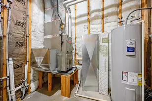 2031 Topaz Ln, Portage, MI 49002 - Photo 17