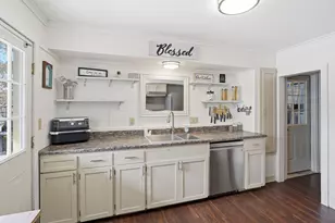 220 S Park St, Hastings, MI 49058 - Photo 9