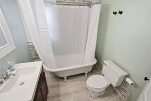 220 S Park St, Hastings, MI 49058 - Photo 27