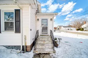 509 E Bird St, Jackson, MI 49203 - Photo 5