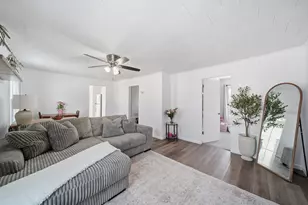 509 E Bird St, Jackson, MI 49203 - Photo 9