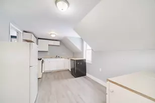 112 Hancock St, Manistee, MI 49660 - Photo 37