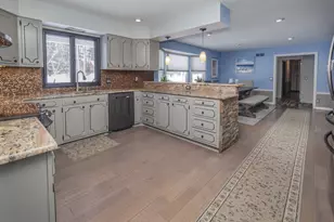 2134 Sycamore Ln, Kalamazoo, MI 49008 - Photo 11