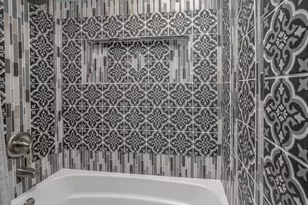 2134 Sycamore Ln, Kalamazoo, MI 49008 - Photo 19