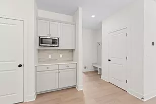 10711 Greyhound Ave, Allendale, MI 49401 - Photo 13