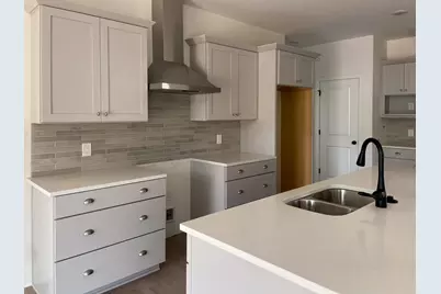 10711 Greyhound Avenue, Allendale, MI 49401 - Photo 7