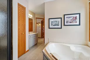 2955 Bayberry Ct, Holland, MI 49424 - Photo 17