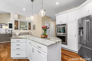 7913 Jonathan Woods Dr SE, Ada, MI 49301 - Photo 9