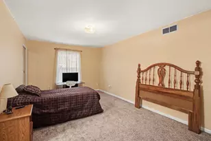 10790 Cedar River Estates Dr, Fowlerville, MI 48836 - Photo 7