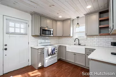 1300 E Coral Road, Edmore, MI 48829 - Photo 5