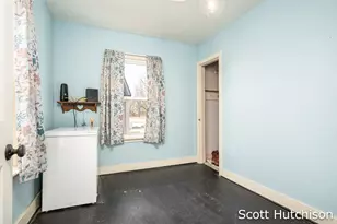 1300 E Coral Rd, Edmore, MI 48829 - Photo 17