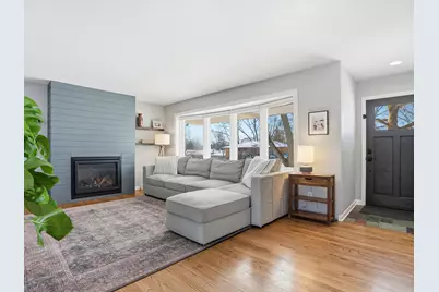 1571 Barrington Place, Ann Arbor, MI 48103 - Photo 3