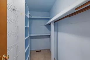 46813 Fox Run Dr, Macomb, MI 48044 - Photo 19