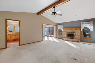 46813 Fox Run Dr, Macomb, MI 48044 - Photo 3