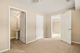 5927 East Lyn Haven Dr SE, Grand Rapids, MI 49512 - Photo 33