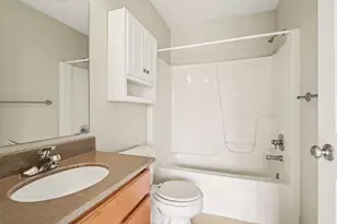 5927 East Lyn Haven Dr SE, Grand Rapids, MI 49512 - Photo 27