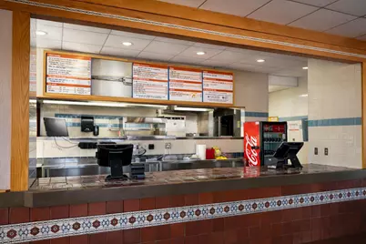 3122 S Martin Luther King Junior Boulevard, Lansing, MI 48910 - Photo 7