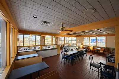 3122 S Martin Luther King Junior Boulevard, Lansing, MI 48910 - Photo 5