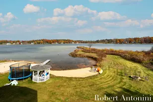 250 Shore Dr, Wayland, MI 49348 - Photo 9