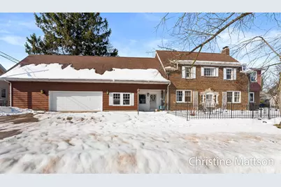1045 W Dale Avenue, Muskegon, MI 49441 - Photo 1