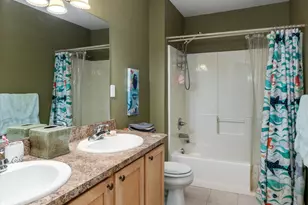 2255 Crystal Crossing Dr, Howell, MI 48843 - Photo 23