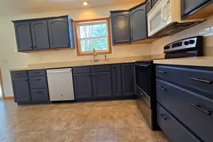 1215 Colgrove, Marshall, MI 49068 - Photo 17