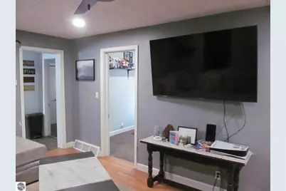 536 Aldrich Street, Cadillac, MI 49601 - Photo 5