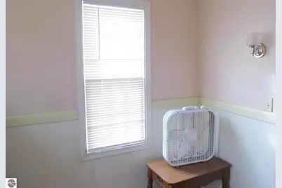 536 Aldrich Street, Cadillac, MI 49601 - Photo 11