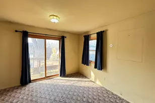 146 Lois Dr, Battle Creek, MI 49015 - Photo 9