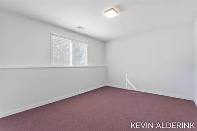 2325 Valarie Drive, Zeeland, MI 49464 - Photo 47